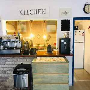 https://myndos-guesthouse.aegeanhotels.net
