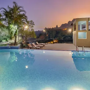 https://hotel-travellers-nest.negombohotels.net